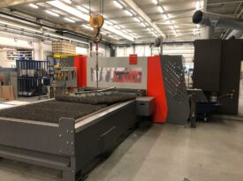 Bystronic ByAutonom 3015 4.4kW 2012 i.c.m. Bytrans Extended automatisering.